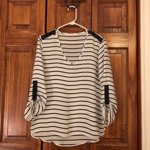 Black and white striped silky 3/4 sleeve top.